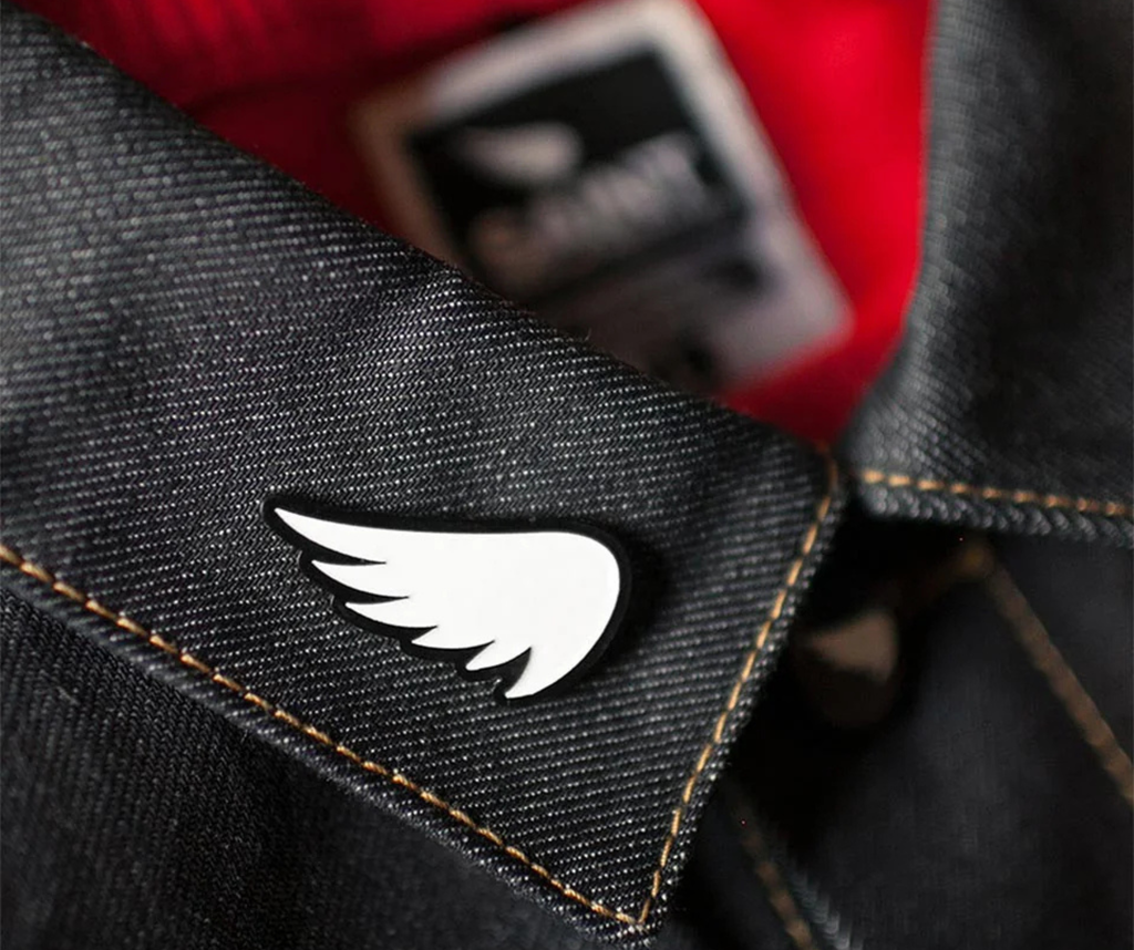 Sa1nt Wing Pin
